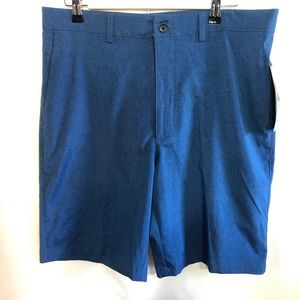 NWT! Men’s flat front Flexible Golf Short!